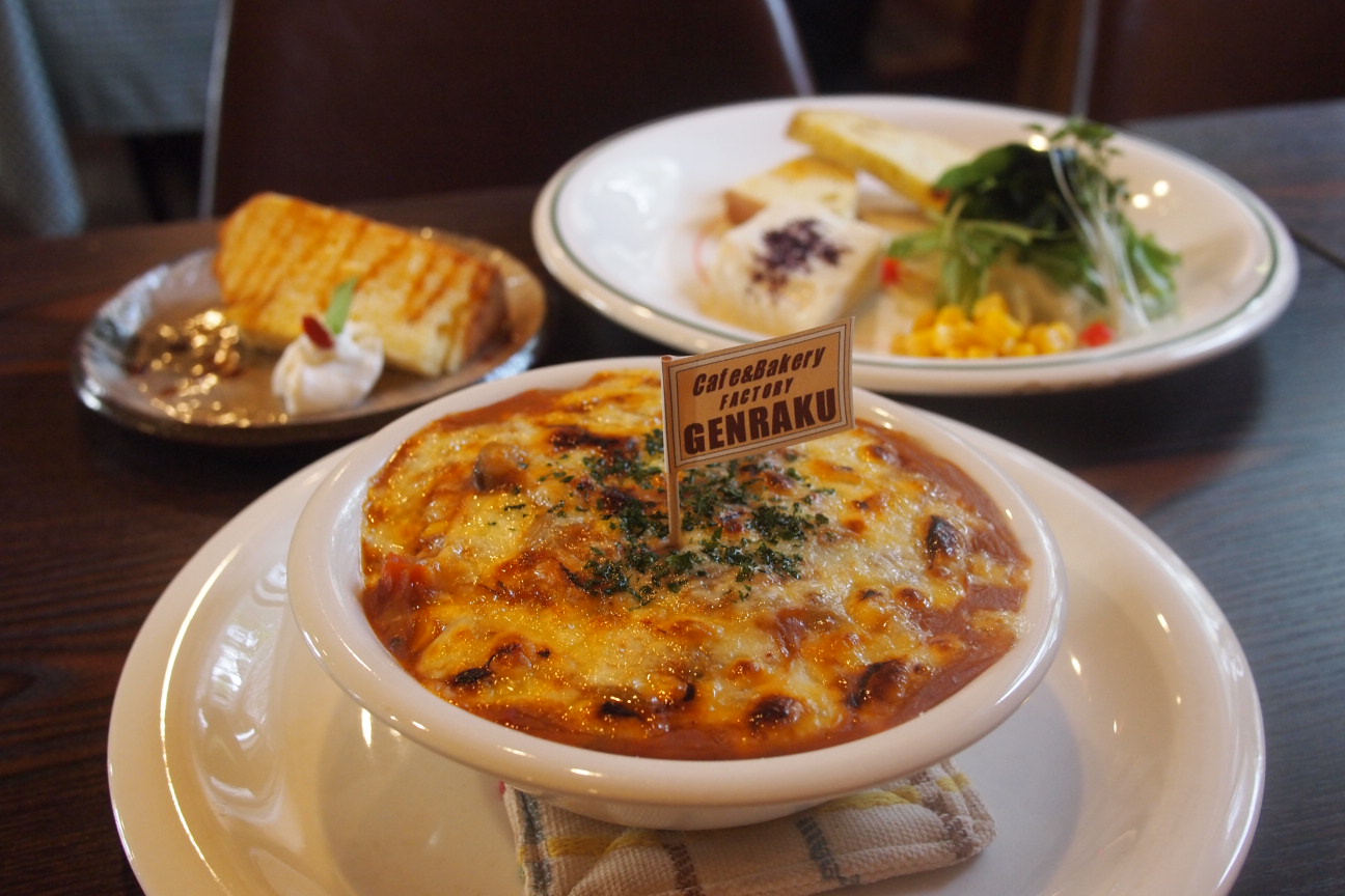 Cafe&Bakery　げんらく